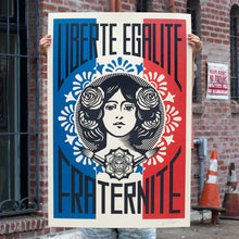Charger l&#39;image dans la galerie, LIBERTÉ EGALITÉ FRATERNITÉ - Shepard Fairey, 2024
