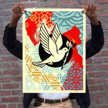 Charger l&#39;image dans la galerie, Barb Wire Dove (Collage), Shepard Fairey, 2023 | EDITION /20
